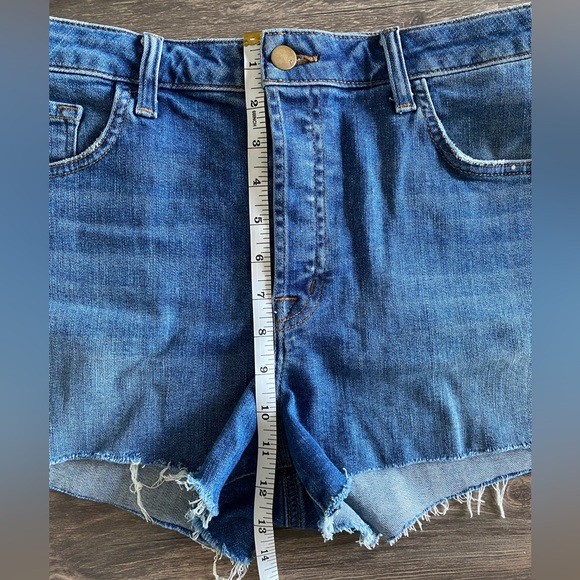 J Brand mid rise denim shorts - Picture 5 of 6